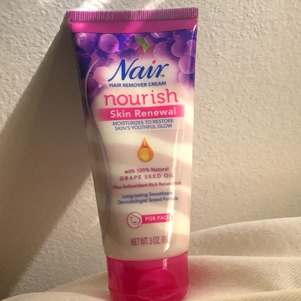 NEW Nair Nourish Skin Renewal for Face